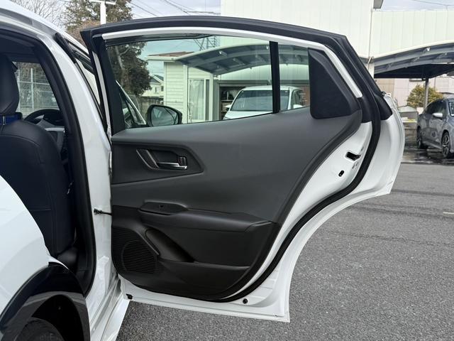 プリウス Ｚ　禁煙車　スマートリアビューモニター　純正１２．３インチコネクトナビ　黒革シート　フルセグ　アラウンドビューモニター　トヨタセーフティセンス　アダクティブクルーズコントロール　　ＥＴＣ２．０（37枚目）