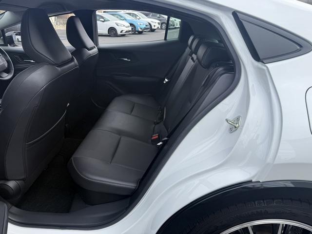 プリウス Ｚ　禁煙車　スマートリアビューモニター　純正１２．３インチコネクトナビ　黒革シート　フルセグ　アラウンドビューモニター　トヨタセーフティセンス　アダクティブクルーズコントロール　　ＥＴＣ２．０（44枚目）