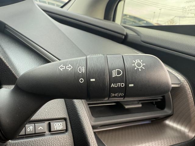 プリウス Ｚ　禁煙車　スマートリアビューモニター　純正１２．３インチコネクトナビ　黒革シート　フルセグ　アラウンドビューモニター　トヨタセーフティセンス　アダクティブクルーズコントロール　　ＥＴＣ２．０（50枚目）