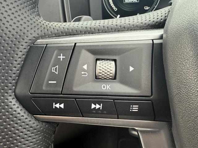 アウトランダーPHEV G 禁煙車 BOSEサウンド 純正12.3インチHDディスプレイ 黒革シート フルセグ パノラミックビューモニター 衝突軽減ブレーキ マイパイロット シートヒーター ブラインドスポットモニター ETC(48枚目)