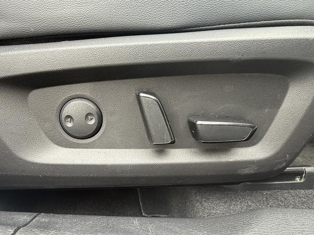 アウトランダーPHEV G 禁煙車 BOSEサウンド 純正12.3インチHDディスプレイ 黒革シート フルセグ パノラミックビューモニター 衝突軽減ブレーキ マイパイロット シートヒーター ブラインドスポットモニター ETC(72枚目)