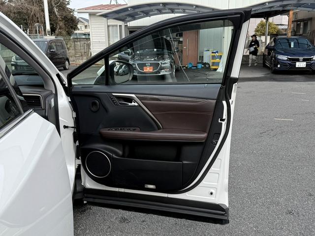 RX RX450h バージョンL 禁煙車 純正12.3インチナビ フルエアロ 3眼LEDヘッドライト アラウンドビューカメラ 茶革シート 衝突軽減ブレーキ シートエアコン アダプティブクルーズコントロール シートヒーター ETC2.0(34枚目)