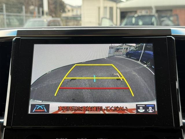 アルファードハイブリッド Ｘ　禁煙車　純正９インチナビ　バックカメラ　両側電動スライドドア　衝突軽減ブレーキ　アダプティブクルーズコントロール　ビルドインＥＴＣ　ブラインドスポットモニター　レーンキープ　クリアランスソナー（5枚目）