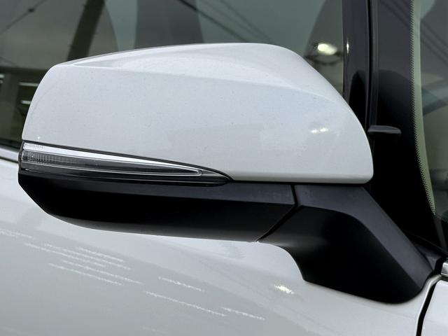 アルファードハイブリッド Ｘ　禁煙車　純正９インチナビ　バックカメラ　両側電動スライドドア　衝突軽減ブレーキ　アダプティブクルーズコントロール　ビルドインＥＴＣ　ブラインドスポットモニター　レーンキープ　クリアランスソナー（28枚目）