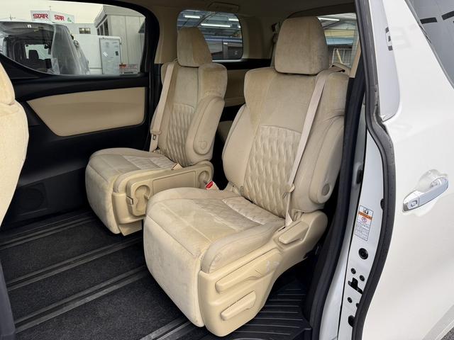 アルファードハイブリッド Ｘ　禁煙車　純正９インチナビ　バックカメラ　両側電動スライドドア　衝突軽減ブレーキ　アダプティブクルーズコントロール　ビルドインＥＴＣ　ブラインドスポットモニター　レーンキープ　クリアランスソナー（49枚目）