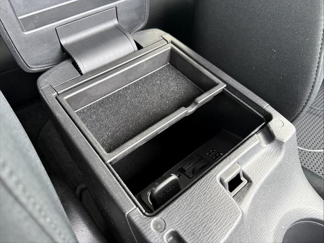 ���Ǝҗl�ւ̔̔��͂��f�肳���Ă��������܂��B�@�Ԍ������ԗ��̏ꍇ�́A�Ԍ����擾�������x�������z�ŕ\�����Ă���܂��B