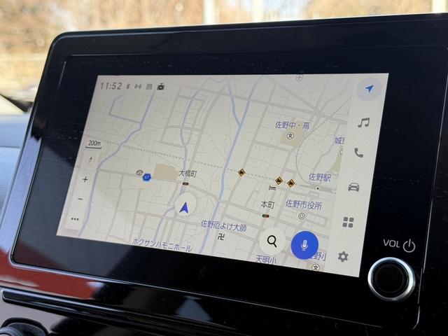 シエンタ ハイブリッドＧ　禁煙車　純正ナビ　両側電動スライドドア　衝突軽減ブレーキ　バックカメラ　アダプティブクルーズコントロール　ビルドインＥＴＣ　ブラインドスポットモニター　リヤトラフィックアラート　純正ＯＰ１５ＡＷ（3枚目）