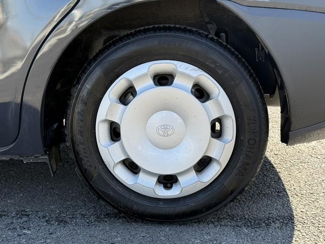 シエンタ ハイブリッドＧ　禁煙車　純正ナビ　両側電動スライドドア　衝突軽減ブレーキ　バックカメラ　アダプティブクルーズコントロール　ビルドインＥＴＣ　ブラインドスポットモニター　リヤトラフィックアラート　純正ＯＰ１５ＡＷ（14枚目）