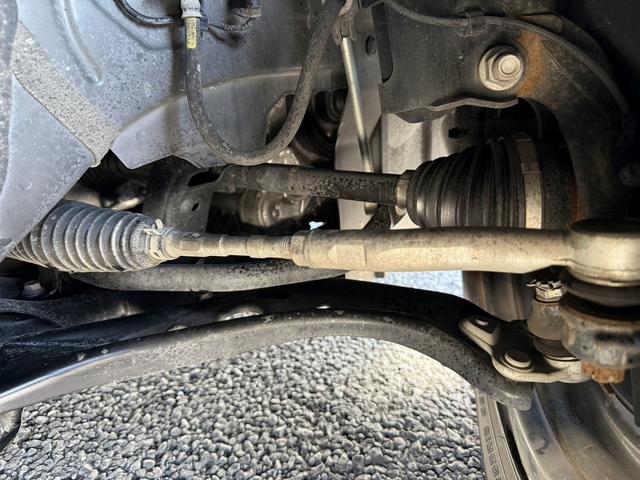 シエンタ ハイブリッドＧ　禁煙車　純正ナビ　両側電動スライドドア　衝突軽減ブレーキ　バックカメラ　アダプティブクルーズコントロール　ビルドインＥＴＣ　ブラインドスポットモニター　リヤトラフィックアラート　純正ＯＰ１５ＡＷ（69枚目）