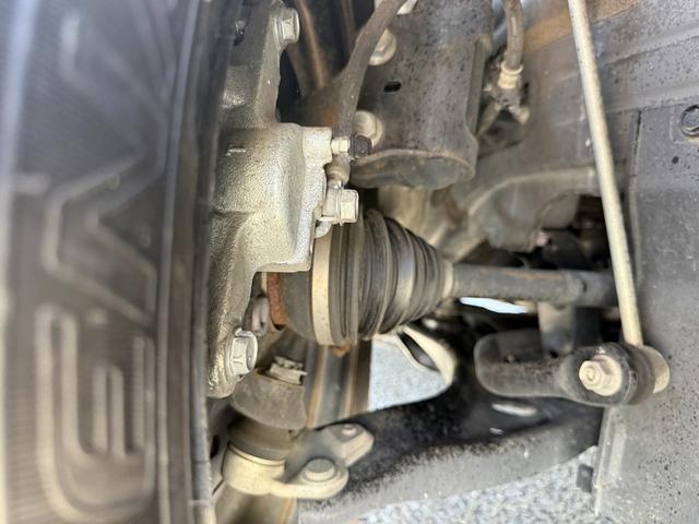 シエンタ ハイブリッドＧ　禁煙車　純正ナビ　両側電動スライドドア　衝突軽減ブレーキ　バックカメラ　アダプティブクルーズコントロール　ビルドインＥＴＣ　ブラインドスポットモニター　リヤトラフィックアラート　純正ＯＰ１５ＡＷ（71枚目）