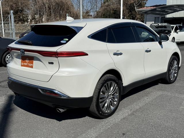 ハリアーハイブリッド Ｚ　禁煙車　純正１２．３インチナビ　ＪＢＬサウンド　アラウンドビューカメラ　フルセグ　電動リアゲート　デジタルインナーミラー　ビルトインＥＴＣ．０　衝突軽減ブレーキ　アダクティブクルーズコントロ－ル（22枚目）