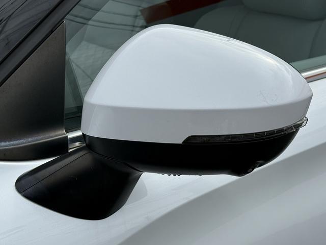 同業者様への販売はお断りさせていただきます。　車検無し車両の場合は、車検を取得したお支払い総額で表示しております。