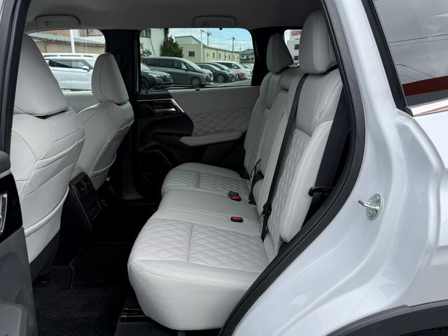 同業者様への販売はお断りさせていただきます。　車検無し車両の場合は、車検を取得したお支払い総額で表示しております。