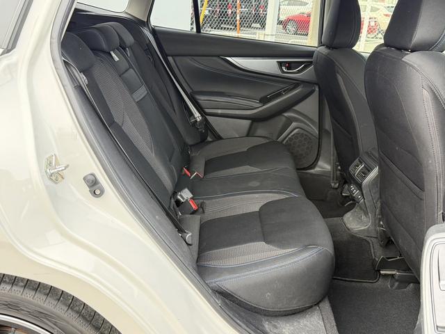 レヴォーグ GT-H EX 禁煙車 純正11インチナビ フルセグ フロント&バック&サイドカメラ シートヒーター メモリー付きパワーシート パワーリアゲート パドルシフト ステアリング連動ヘッドランプ 衝突軽減 運転支援(44枚目)