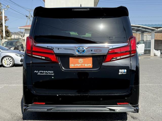 アルファードハイブリッド エグゼクティブラウンジ　禁煙車　純正１０インチナビ　フルセグ　バック＆サイドカメラ　１２型リアエンターモニター　ＪＢＬサウンド　ＴＲＤフルエアロ　ＲＡＹＳ２０インチＡＷ　衝突軽減　運転支援　ＡＣ１００Ｖ　ステアリングヒート（10枚目）