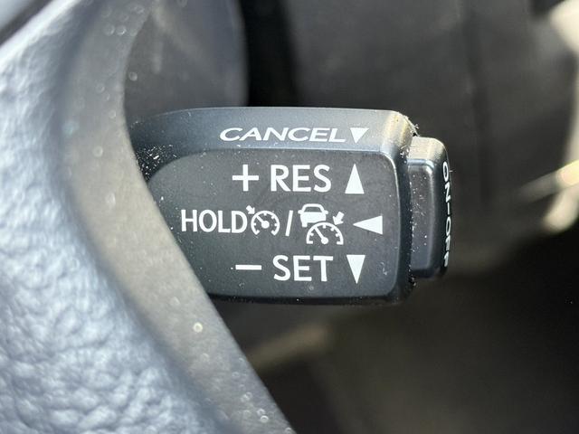 アルファードハイブリッド エグゼクティブラウンジ　禁煙車　純正１０インチナビ　フルセグ　バック＆サイドカメラ　１２型リアエンターモニター　ＪＢＬサウンド　ＴＲＤフルエアロ　ＲＡＹＳ２０インチＡＷ　衝突軽減　運転支援　ＡＣ１００Ｖ　ステアリングヒート（57枚目）