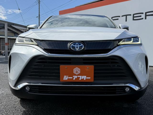 ハリアーハイブリッド Ｇ　禁煙車　純正８インチディスプレイオーディオ　パワーバックドア　デジタルインナーミラー　パワーシート　セーフティセンス　バックカメラ　ビルトインＥＴＣ２．０　パーキングサポートブレーキ　レーダークルーズ（8枚目）