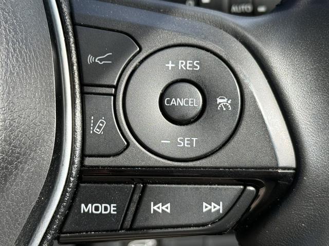 ハリアーハイブリッド Ｇ　禁煙車　純正８インチディスプレイオーディオ　パワーバックドア　デジタルインナーミラー　パワーシート　セーフティセンス　バックカメラ　ビルトインＥＴＣ２．０　パーキングサポートブレーキ　レーダークルーズ（52枚目）