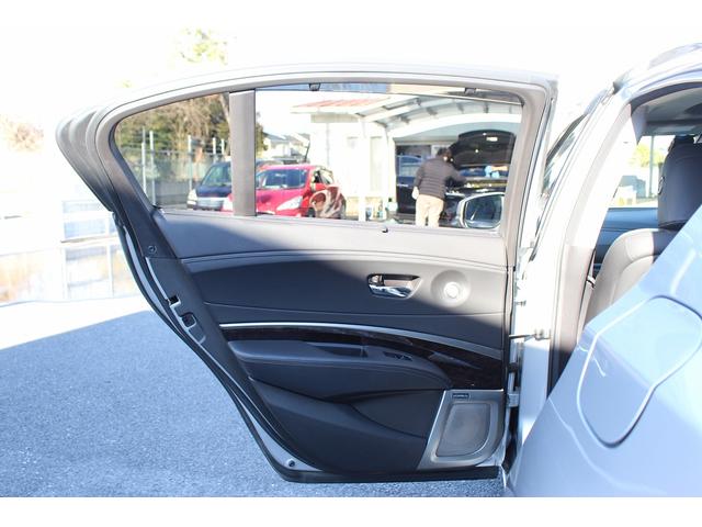 レジェンド 　禁煙車　純正８インチナビ　サンルーフ　マルチビューカメラシステム　ＫＲＥＬＬオーディオシステム　黒革シート　ベンチレーション　シートヒーター　ヘッドアップディスプレイ　ホンダセンシング　パワーシート（35枚目）