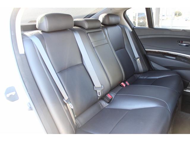 レジェンド 　禁煙車　純正８インチナビ　サンルーフ　マルチビューカメラシステム　ＫＲＥＬＬオーディオシステム　黒革シート　ベンチレーション　シートヒーター　ヘッドアップディスプレイ　ホンダセンシング　パワーシート（40枚目）