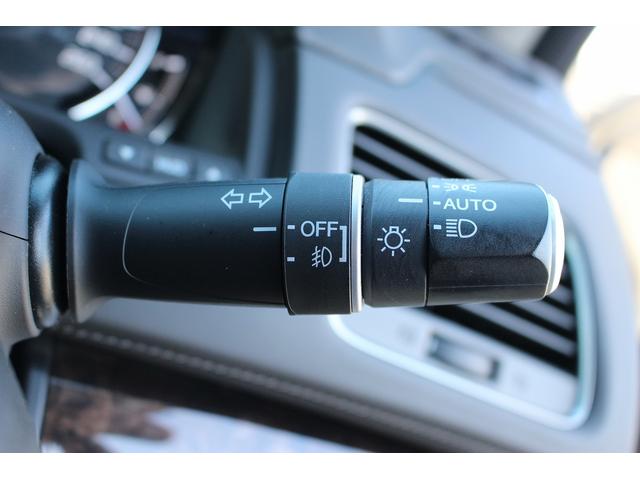 レジェンド 　禁煙車　純正８インチナビ　サンルーフ　マルチビューカメラシステム　ＫＲＥＬＬオーディオシステム　黒革シート　ベンチレーション　シートヒーター　ヘッドアップディスプレイ　ホンダセンシング　パワーシート（50枚目）