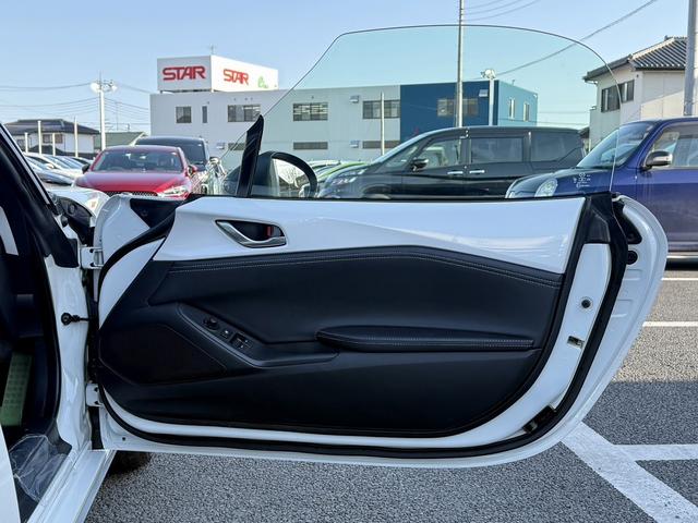 ロードスター Ｓ　禁煙車　６ＭＴ　衝突軽減ブレーキシステム　ブラインドスポットモニター　コーナーセンサー　パークアシスト　オートマチックハイビーム　Ｂｌｕｅｔｏｏｔｈ接続　ＥＴＣ　純正１６インチアルミホイール（33枚目）