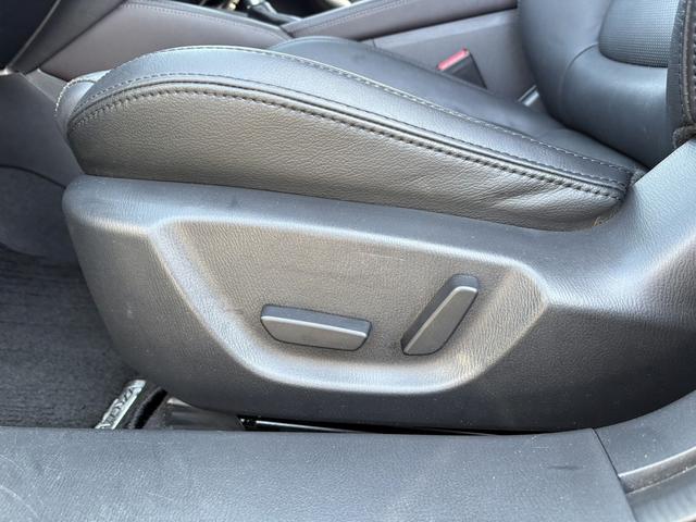 アテンザセダン ２５Ｓ　Ｌパッケージ　禁煙車　ワンオーナー　純正ナビ　フルセグ　バックカメラ　ＢＯＳＥサウンドシステム　ブラインドスポットモニタリング　アクティブドライビングディスプレイ　レーダークルーズ　黒革シート　シートヒーター（42枚目）