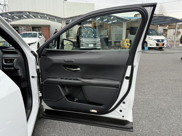 同業者様への販売はお断りさせていただきます。　車検無し車両の場合は、車検を取得したお支払い総額で表示しております。