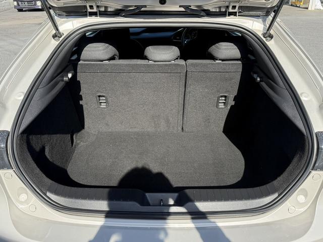 ＭＡＺＤＡ３ファストバック ２０Ｓプロアクティブ　ツーリングセレクション　禁煙車　純正１０．２５インチナビ　３６０度ビューモニター　クルージングトラフィックサポート　パワーシート　ステアリングヒーター　ＥＴＣ　ブラインドスポットモニタリング　ヘッドアップディスプレイ（19枚目）