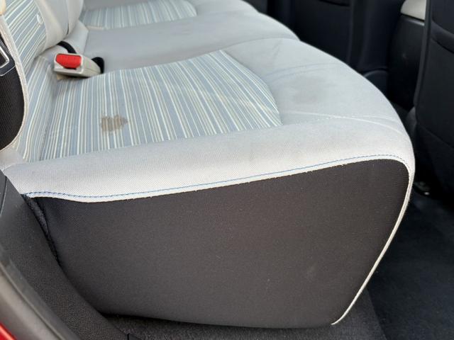 リーフ X 10万台記念車 純正ナビ フルセグ バックカメラ シートヒーター ブラインドスポットモニター コーナーセンサー 衝突軽減ブレーキシステム ウンテンシエンシステム ステアリングヒーター 純正ビルトインETC(34枚目)