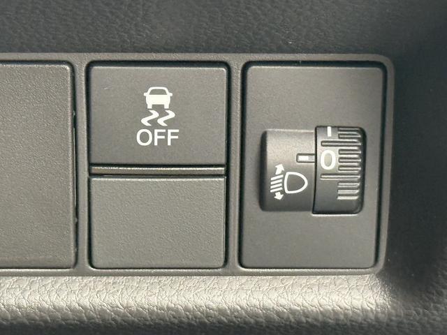 フィット ｅ：ＨＥＶホーム　禁煙車　ホンダセンシング　純正９インチナビ　バックカメラ　フルセグ　衝突軽減ブレーキシステム　運転支援システム　純正ビルトインＥＴＣ　レーダークルーズ　逸脱警報　コーナーセンサー　ステアリングリモコン（54枚目）