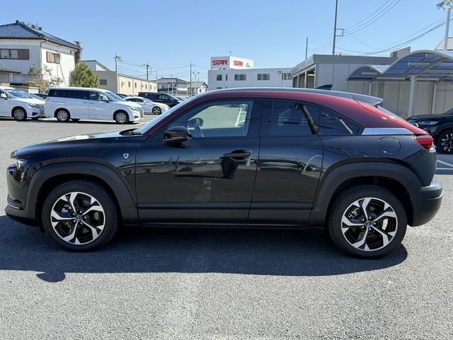 ＭＸ－３０ロータリーＥＶ エディションＲ　１オーナー　禁煙車　ＢＯＳＥサウンド　シート＆ステアリングヒーター　純正８インチコネクトディスプレイ　フルセグ　３６０度カメラ　衝突軽減　運転支援　ブラインドスポット　ヘッドアップディスプレイ（11枚目）