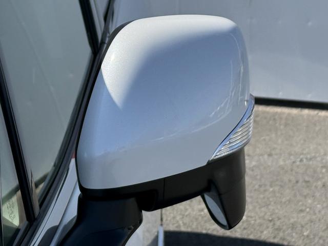 エルグランド 250ハイウェイスターS 禁煙車 純正ナビ バックカメラ フルセグ 両側電動スライドドア ハーフレザー プロパイロット ブラインドスポットモニター ビルトインETC Bluetooth接続 純正18インチアルミホイール LED(33枚目)