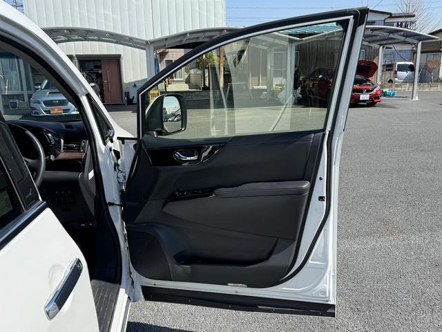 エルグランド 250ハイウェイスターS 禁煙車 純正ナビ バックカメラ フルセグ 両側電動スライドドア ハーフレザー プロパイロット ブラインドスポットモニター ビルトインETC Bluetooth接続 純正18インチアルミホイール LED(34枚目)