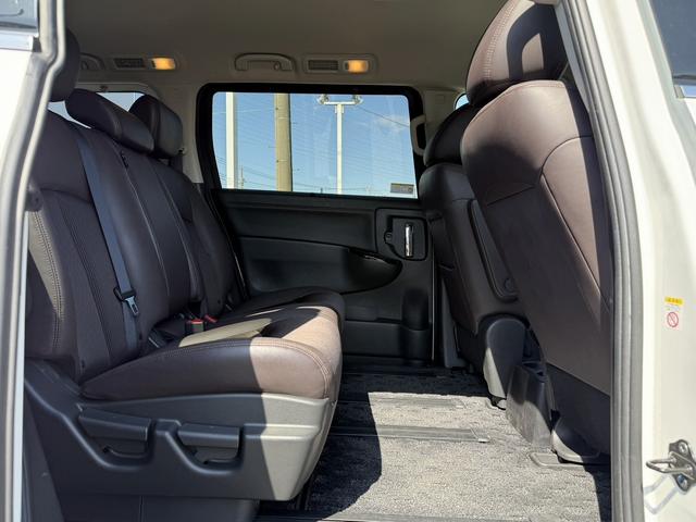 エルグランド 250ハイウェイスターS 禁煙車 純正ナビ バックカメラ フルセグ 両側電動スライドドア ハーフレザー プロパイロット ブラインドスポットモニター ビルトインETC Bluetooth接続 純正18インチアルミホイール LED(41枚目)