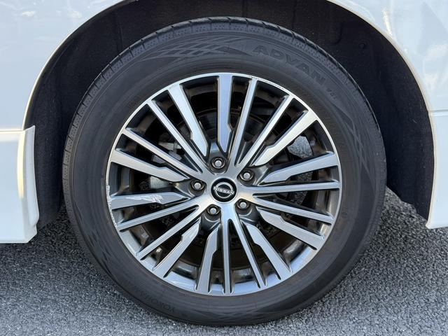 ���Ǝҗl�ւ̔̔��͂��f�肳���Ă��������܂��B�@�Ԍ������ԗ��̏ꍇ�́A�Ԍ����擾�������x�������z�ŕ\�����Ă���܂��B