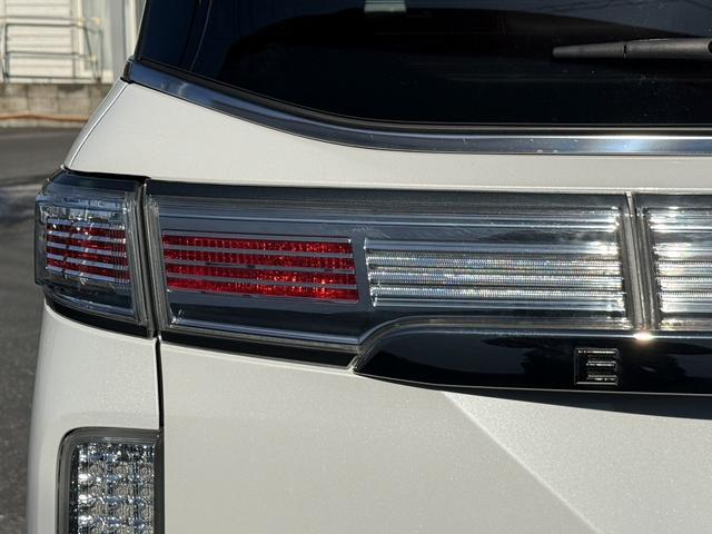 エルグランド ２５０ハイウェイスターＳ　修復歴有　禁煙車　純正ナビ　バックカメラ　フルセグ　両側電動スライドドア　ハーフレザー　プロパイロット　ブラインドスポットモニター　ビルトインＥＴＣ　Ｂｌｕｅｔｏｏｔｈ接続　純正１８ＡＷ　ＥＴＣ（29枚目）