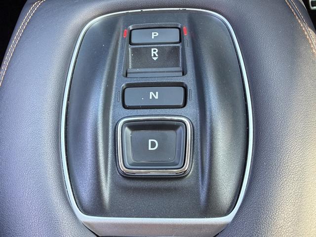 ZR-V e:HEV Z 禁煙車 温熱機能付黒革シート BOSEサウンド 純正9インチナビ ホンダセンシング アラウンドビューモニター フルセグ 電動リアゲート ETC2.0 シートメモリー ステアリングヒーター(63枚目)