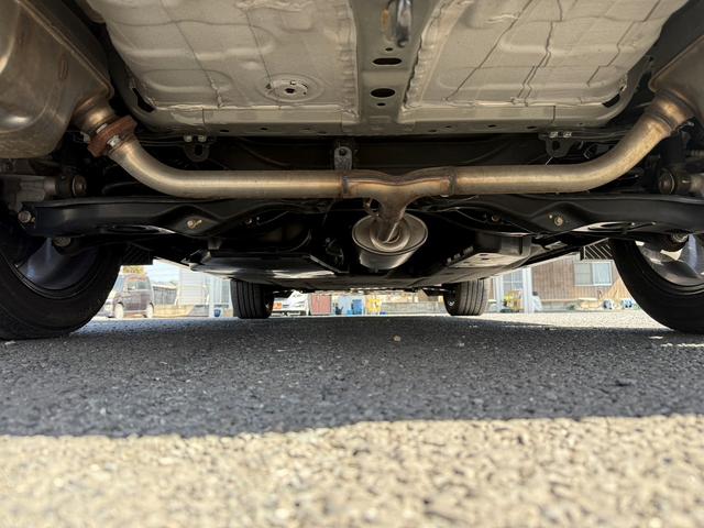 ZR-V e:HEV Z 禁煙車 温熱機能付黒革シート BOSEサウンド 純正9インチナビ ホンダセンシング アラウンドビューモニター フルセグ 電動リアゲート ETC2.0 シートメモリー ステアリングヒーター(74枚目)