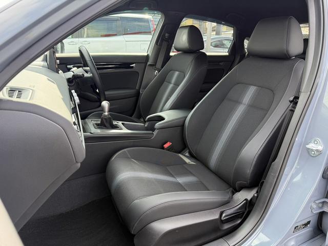 シビック ＬＸ　ワンオーナー　禁煙車　ＳＳＲ１８インチアルミ　柿本マフラー　ＢＬＩＴＺ車高調　ホンダセンシング　純正９インチディスプレイナビ　バックカメラ　フルセグ　シートヒーター　レーダークルーズ　ＥＴＣ２．０（45枚目）