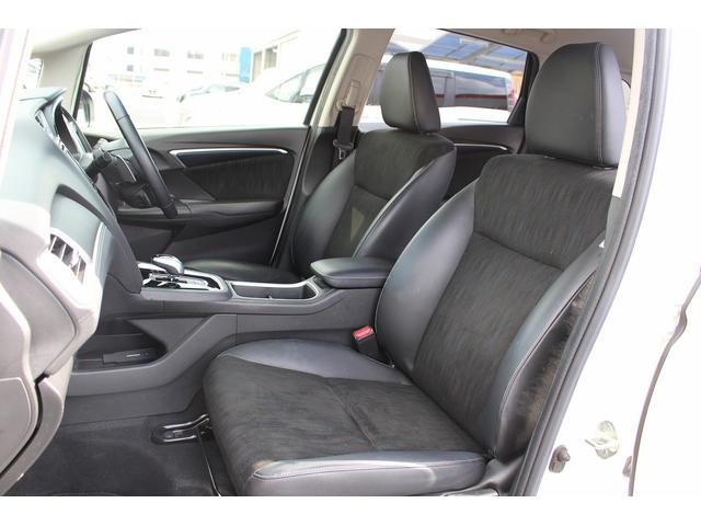 シャトル ハイブリッドＸ　ホンダセンシング　禁煙車　純正ナビ　ホンダセンシング　バックカメラ　ハーフレザーシート　シートヒーター　ビルトインＥＴＣ　レーダークルーズ　アクセサリーソケット　シルバーパドルシフト　オーディオステアリングスイッチ（48枚目）