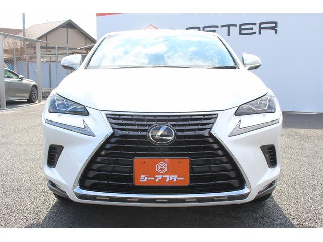 ＮＸ ＮＸ３００　Ｉパッケージ　禁煙車　純正１０インチナビ　フルセグ　シートヒーター　レザーシート　ビルトインＥＴＣ２．０　パワーバックドア　レーダークルーズ　パワーシート　ステアリングヒーター　オートブレーキホールド（8枚目）