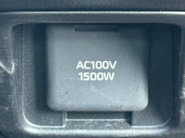 クラウンクロスオーバー Ｇアドバンスド　禁煙車　純正１２．３インチディスプレイ　アラウンドビューカメラ　電動リアゲート　トヨタセーフティセンス　ヘッドアップディスプレイ　ＥＴＣ２．０　デジタルインナーミラー　ブラインドスポットモニター（64枚目）