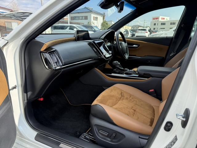 クラウンハイブリッド 　ワンオーナー　禁煙車　ビルトインＥＴＣ２．０　純正８インチナビ　ブラインドスポットモニター　ハーフレザーシート　バックモニター　リアクロストラフィックアラート　シートヒーター　トランクイージークローザ（43枚目）