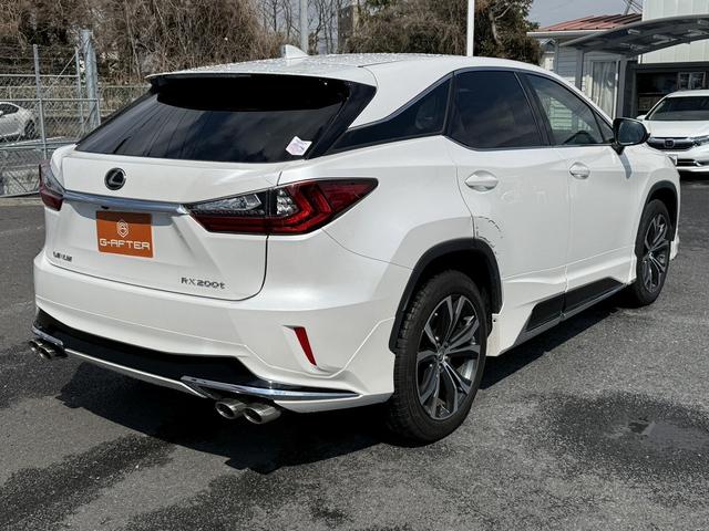 ＲＸ ＲＸ２００ｔ　禁煙車　純正１２．３インチディスプレイ　バックカメラ　フルセグ　ＯＰ２０インチアルミホイール　電動リアゲート　ブラインドスポットモニター　レーダークルーズコントロール　電動リアゲート　ＥＴＣ２．０（22枚目）