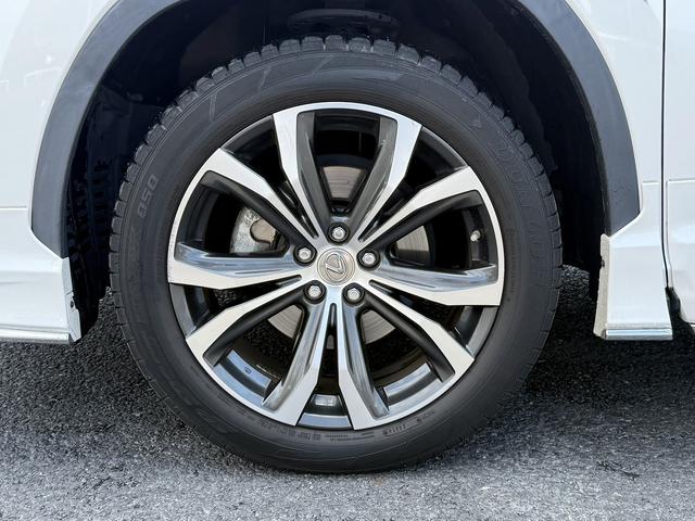 ＲＸ ＲＸ２００ｔ　禁煙車　純正１２．３インチディスプレイ　バックカメラ　フルセグ　ＯＰ２０インチアルミホイール　電動リアゲート　ブラインドスポットモニター　レーダークルーズコントロール　電動リアゲート　ＥＴＣ２．０（29枚目）