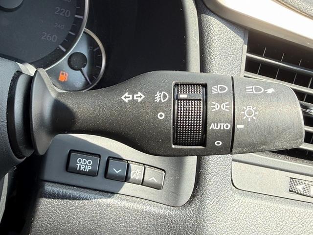 ＲＸ ＲＸ２００ｔ　禁煙車　純正１２．３インチディスプレイ　バックカメラ　フルセグ　ＯＰ２０インチアルミホイール　電動リアゲート　ブラインドスポットモニター　レーダークルーズコントロール　電動リアゲート　ＥＴＣ２．０（50枚目）