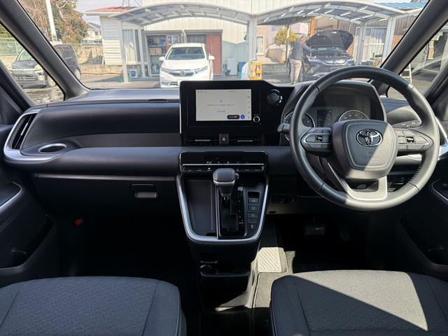 ヴォクシー S-G 禁煙車 純正ナビ バックカメラ アダプティブクルーズコントロール 衝突被害軽減ブレーキ 両側パワースライドドア レーンアシスト クリアランスソナー 純正16インチアルミホイール ETC(18枚目)