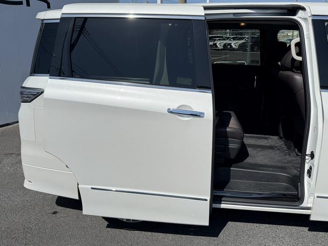 同業者様への販売はお断りさせていただきます。　車検無し車両の場合は、車検を取得したお支払い総額で表示しております。