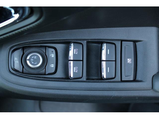 クロストレック ツーリング　ワンオーナー　禁煙車　純正１１．６型モニター　フルセグ　全周囲カメラ　純正１７インチＡＷ　アダプティブクルーズコントロール　ＥＴＣ　ステアリングヒーター　左右独立式エアコン　Ｂｌｕｅｔｏｏｔｈ接続（54枚目）